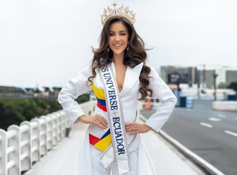 Miss Universe Ecuador 2025 inicia su viaje a Tailandia.