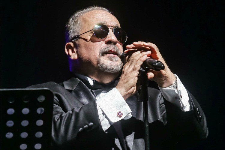 Willie Colón llega a New York con su gran concierto “El Asalto Navideño” este 20 de diciembre.