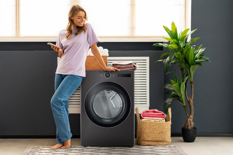 LG presenta en Ecuador su nueva secadora FX, de gran capacidad con Inteligencia Artificial, una aliada clave para la temporada de lluvias