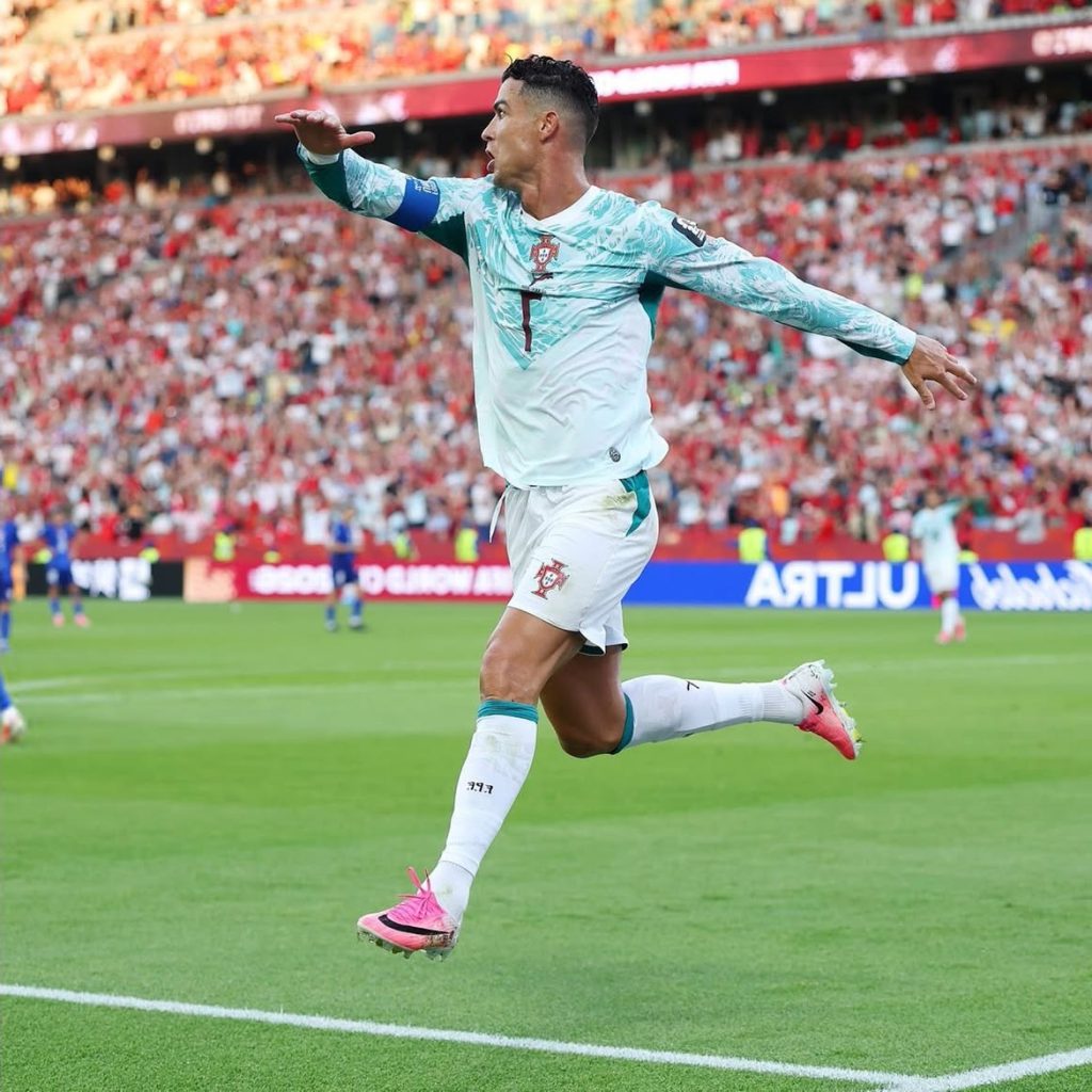 Cristiano Ronaldo empata de penal ante Croacia y mantiene con vida a Portugal.