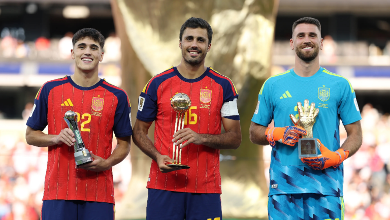 Rodri es elegido el mejor jugador del Mundial FIFA 2026; España domina los premios individuales.