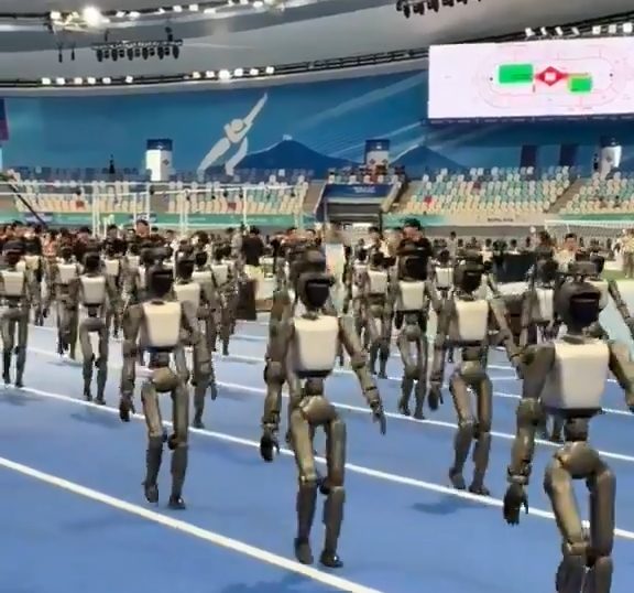 Beijing se prepara para los Juegos Mundiales de Robots Humanoides.