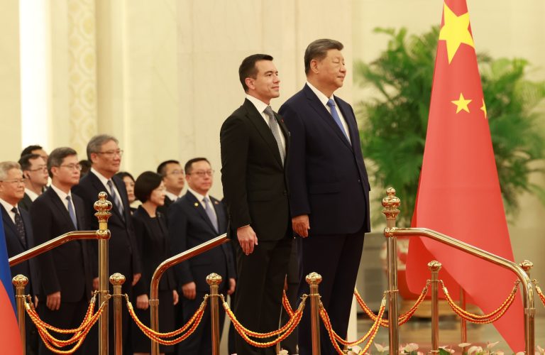 Daniel Noboa inicia agenda en China con encuentro junto a Xi Jinping.