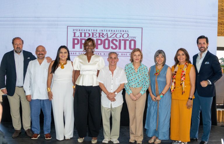 Ecuador reúne a más de 200 líderes en el primer encuentro “Liderazgo con Propósito”